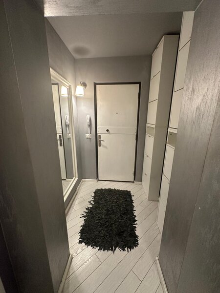 Colentina (zona Raul Colentina), vis-a-vis de Parcul Plumbuita,